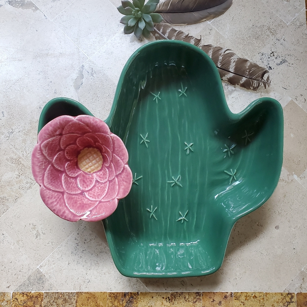 🏵Cactus Blossom Chip & Dip Server